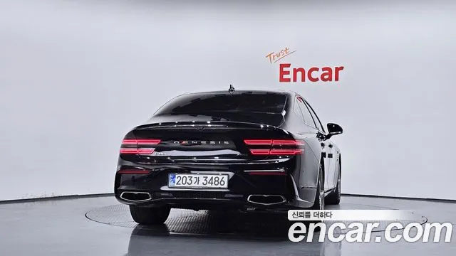 Genesis G80 Бензин 3.5 турбо AWD — Фото автомобиля 3