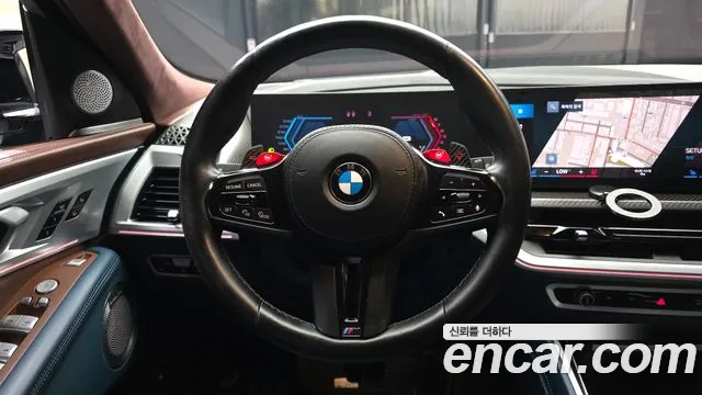 BMW XM — Фото автомобиля 13