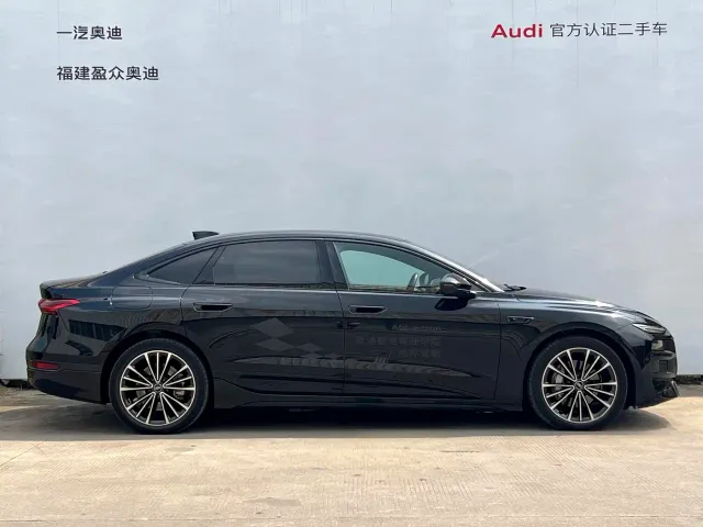 Audi A6L e-tron — Фото автомобиля 3