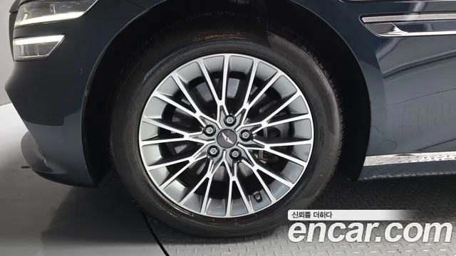 Genesis G80 RG3 — Фото автомобиля 5