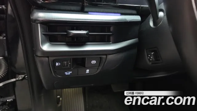 Hyundai Grandeur GN7 — Фото автомобиля 26