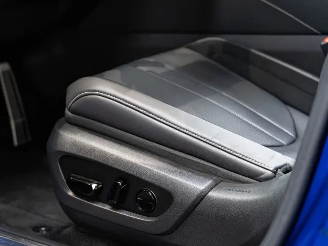 Lexus RX — Фото автомобиля 21