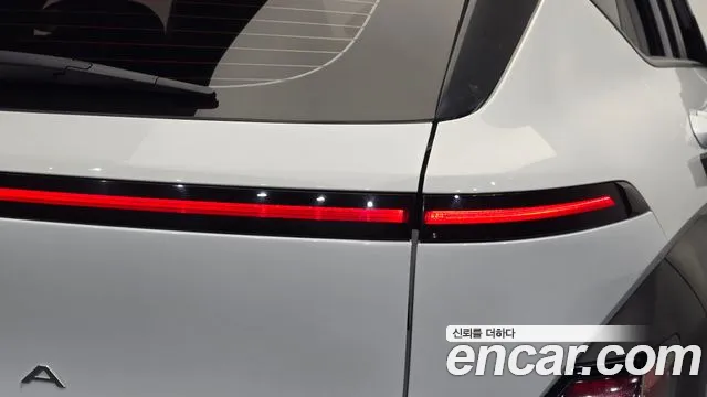 Hyundai Kona SX2 — Фото автомобиля 8