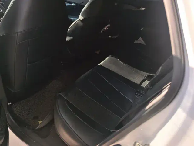 Changan Qiyuan A05 — Фото автомобиля 11