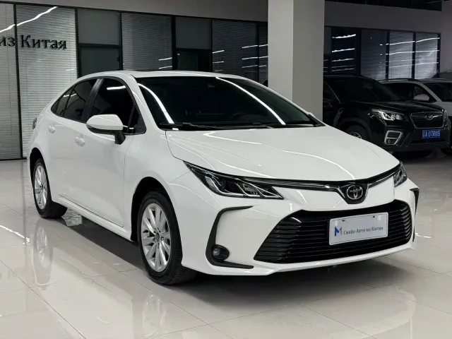 Toyota Corolla — Фото автомобиля 3