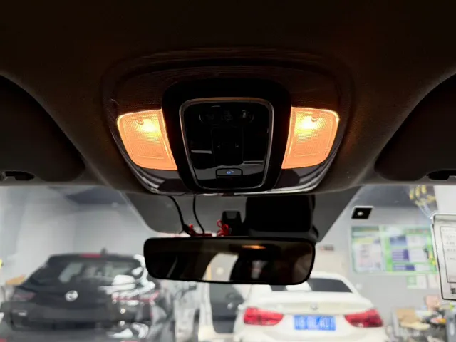 Hyundai Elantra — Фото автомобиля 21