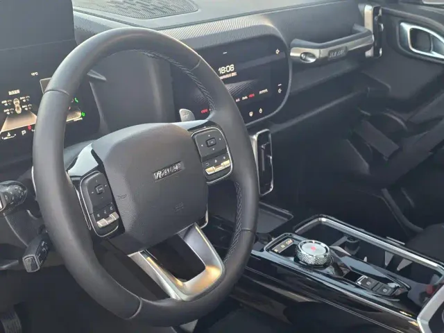 Haval Big Dog — Фото автомобиля 4