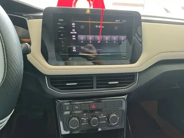 Volkswagen Tharu — Фото автомобиля 12