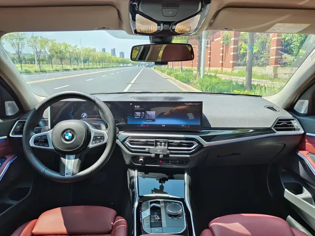 BMW 3 Series — Фото автомобиля 22