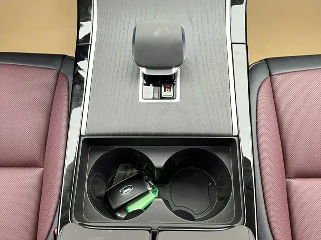 Land Rover Range Rover Evoque — Фото автомобиля 20