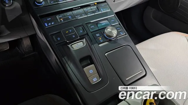 Hyundai Nexo — Фото автомобиля 12