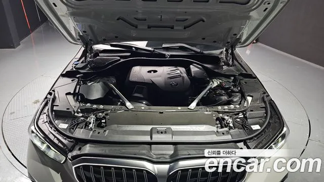 BMW 5-Series 5 серия (G60) 530i xDrive M Sport — Фото автомобиля 6