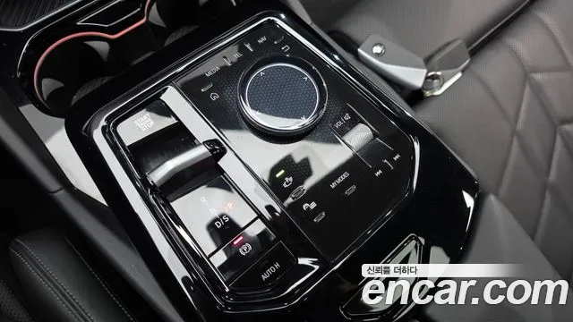 BMW 5 Series G60 — Фото автомобиля 12