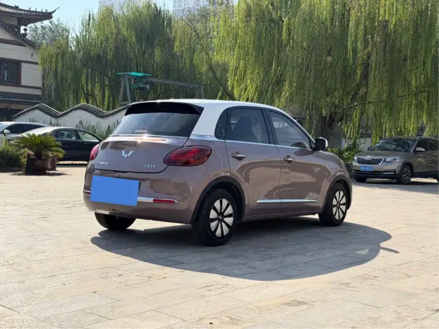 Wuling Bingo — Фото автомобиля 4