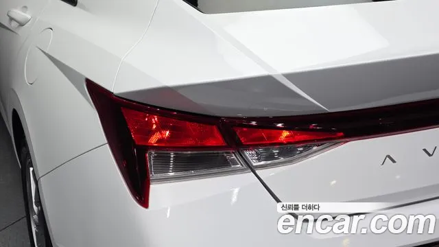 Hyundai Avante — Фото автомобиля 8