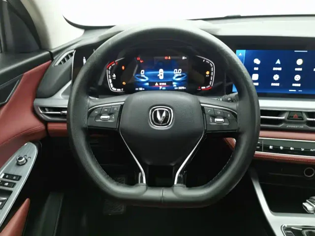 Changan CS75 Plus — Фото автомобиля 11