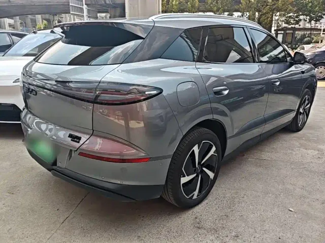 BYD Sealion 06 — Фото автомобиля 4