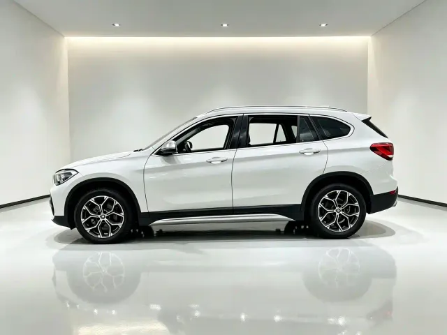 BMW BMW X1 2022 sDrive20Li Premium — Фото автомобиля 7
