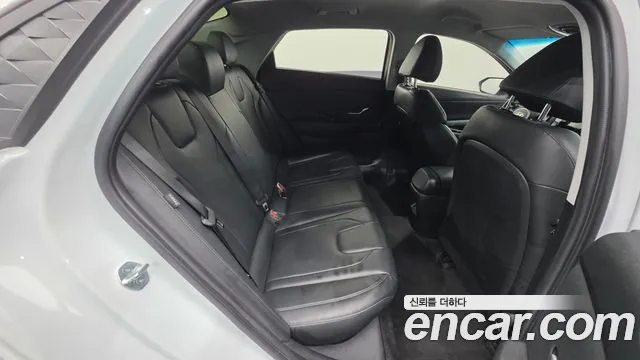 Hyundai Avante CN7 — Фото автомобиля 19