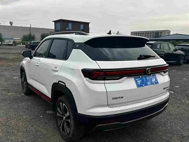 Changan CS35 Plus — Фото автомобиля 17