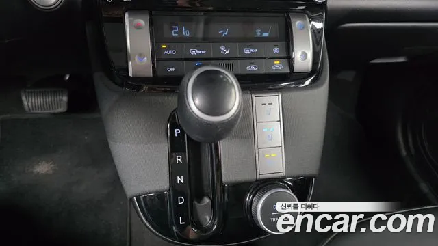 Hyundai Casper — Фото автомобиля 8
