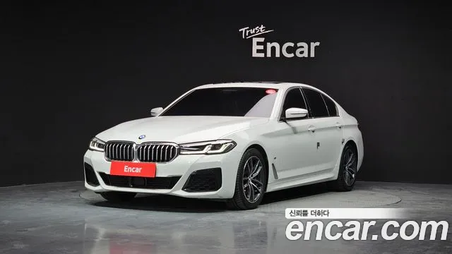 Фотография автомобиля — BMW 5 Series G30