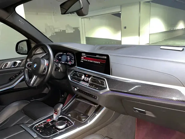 BMW X5 M — Фото автомобиля 11