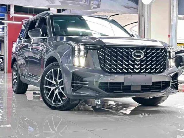 GAC Trumpchi GS8 — Фото автомобиля 5