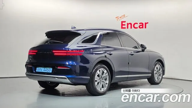 Genesis GV70 Electrified GV70 — Фото автомобиля 2