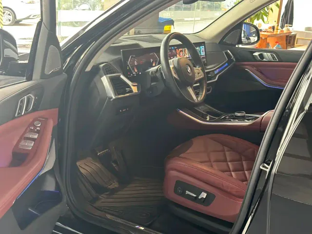 BMW X5 — Фото автомобиля 10