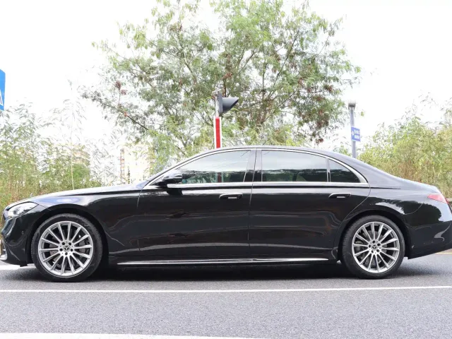 Mercedes-Benz S-Class — Фото автомобиля 7