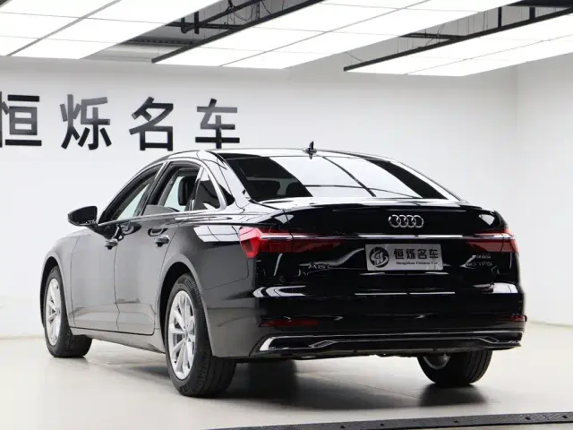 Audi A6L — Фото автомобиля 23