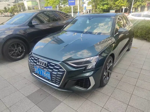 Фотография автомобиля — Audi A3