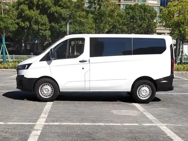 Ford Transit — Фото автомобиля 10