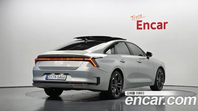 Kia K8 Signature — Фото автомобиля 2