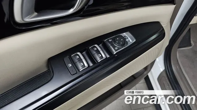 Kia Canival Carnival 4 поколение Дизель 9 мест Prestige — Фото автомобиля 20