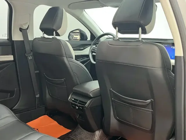 Ford Mondeo — Фото автомобиля 21