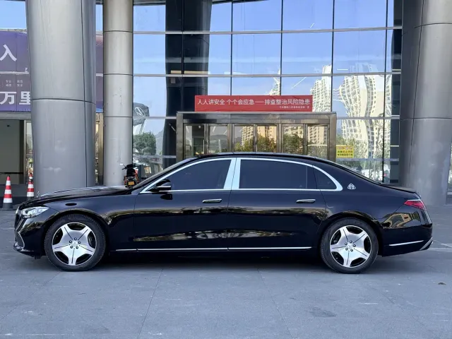 Mercedes-Benz Maybach S-Class — Фото автомобиля 4