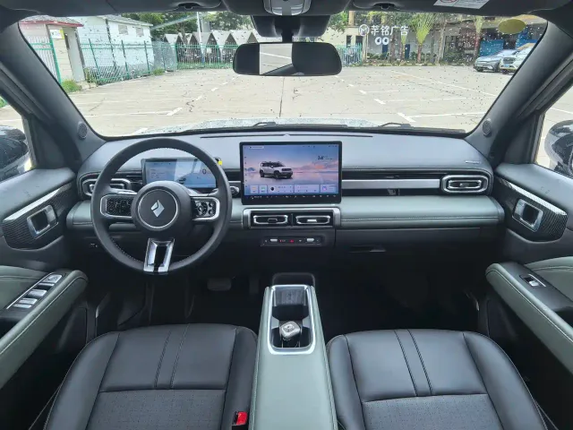 Baojun Yep Plus — Фото автомобиля 10