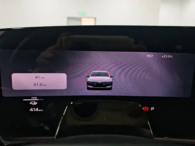 Audi A6L e-tron — Фото автомобиля 10