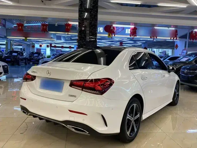 Mercedes-Benz A-Class — Фото автомобиля 9