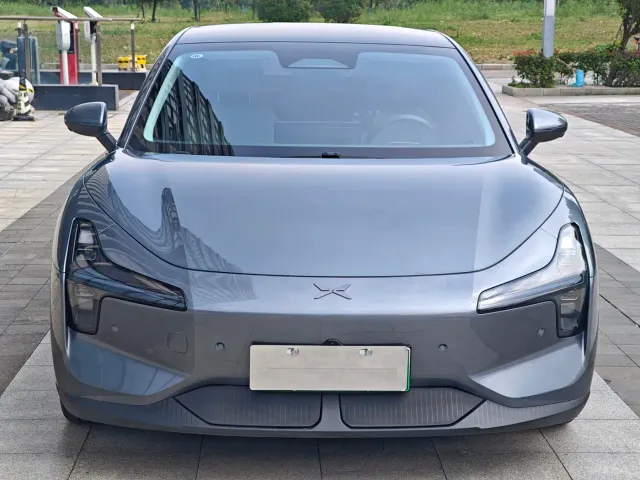 Xpeng MONA M03 — Фото автомобиля 2