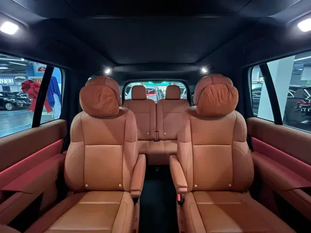 Li Auto L9 — Фото автомобиля 20