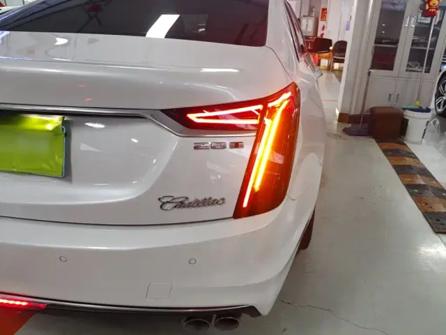 Cadillac CT6 — Фото автомобиля 7