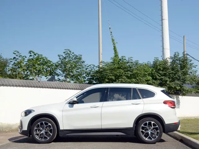 BMW X1 — Фото автомобиля 7