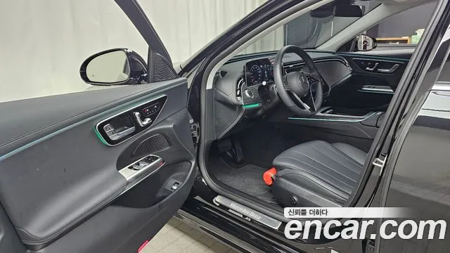 Mercedes-Benz E-Class W214 — Фото автомобиля 9
