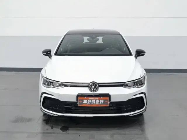 Volkswagen Golf — Фото автомобиля 3