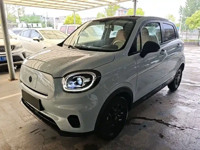 Фотография автомобиля — Leapmotor T03