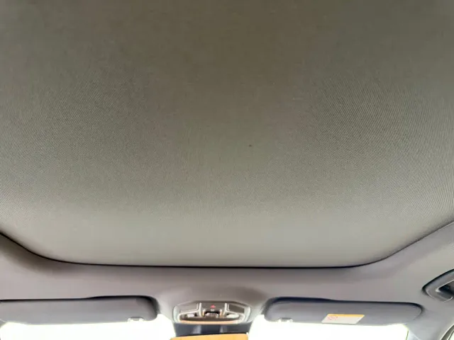 Geely Galaxy Starship 7 EM-i — Фото автомобиля 9
