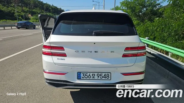 Genesis GV80 — Фото автомобиля 7